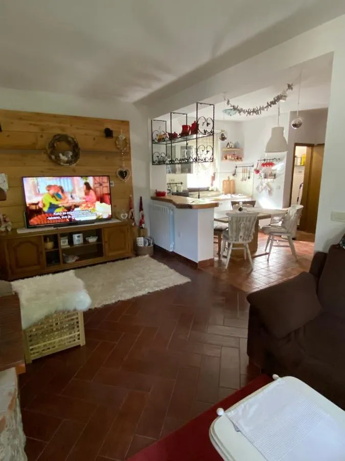 Apartments Vjeverica Zelin Mrzlovodicki